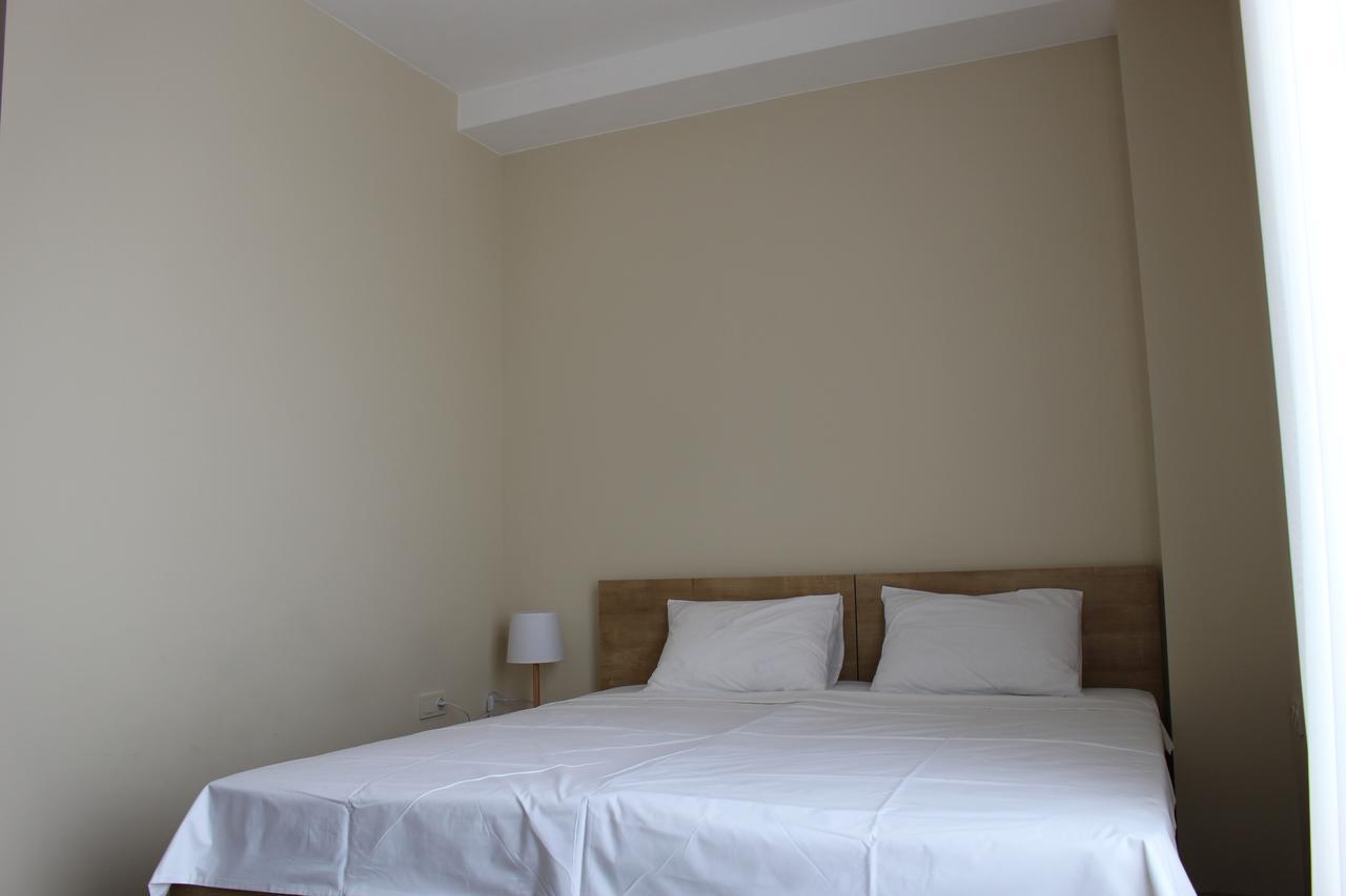 Boutique Hotel 32 Batumi Exteriör bild